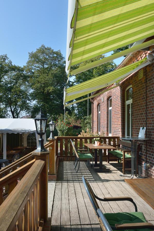 Land-Gut-Hotel Allerhof Frankenfeld Exterior foto