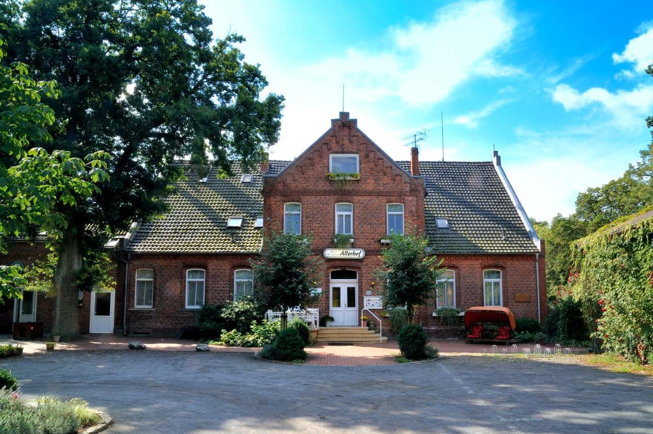 Land-Gut-Hotel Allerhof Frankenfeld Exterior foto